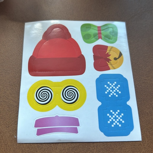 Pet Simulator Lion McDonald’s happy meal toy and Mystery Pet - Picture 6 of 6